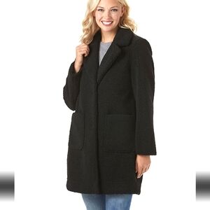 Larry Levine fleece coat